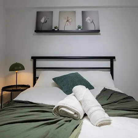 Gorgeous 2Bed House In New Road Apartment London Exterior photo